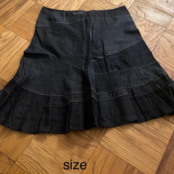 Price and size listed on photo. Ask for a bundle price. - Picture 11 of 14